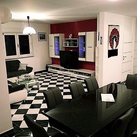 Mundial Apartments Nijvice Zewnętrze zdjęcie