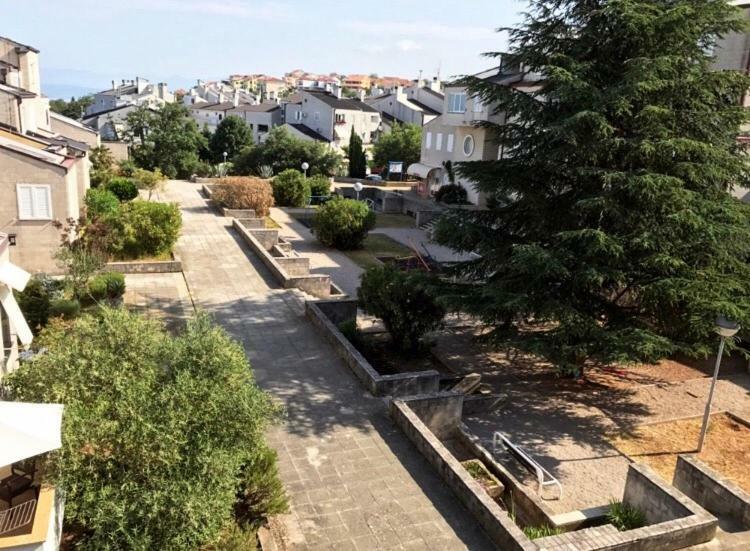 Mundial Apartments Nijvice Zewnętrze zdjęcie